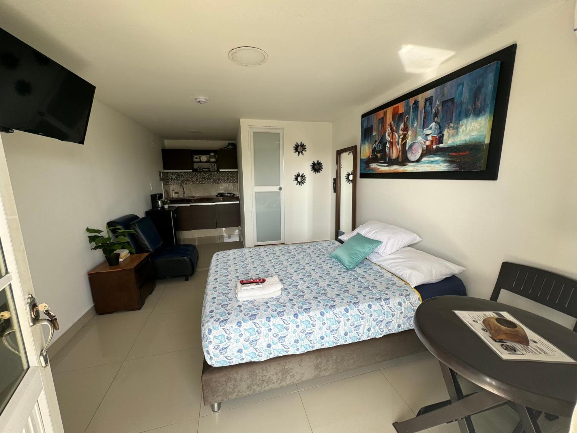 Sea Life Apartamentos En Via Principal Centro Y San Luis San Andrés Eksteriør billede
